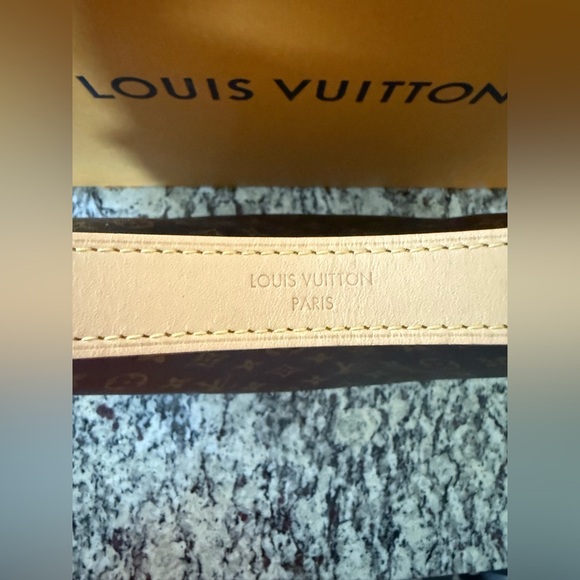Louis Vuitton Slouchy PM
BRAND NEW - Picture 2 of 5